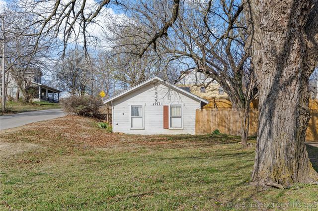 505 N Cimarron Avenue, Drumright, OK 74030
