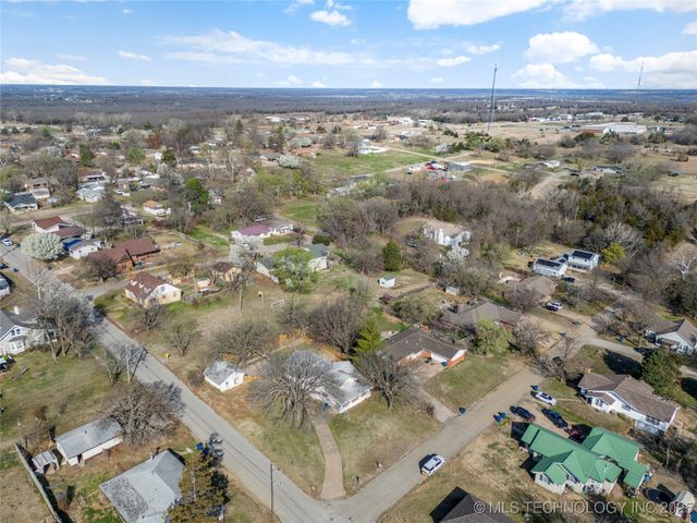 505 N Cimarron Avenue, Drumright, OK 74030