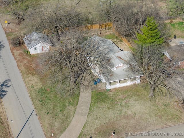 505 N Cimarron Avenue, Drumright, OK 74030