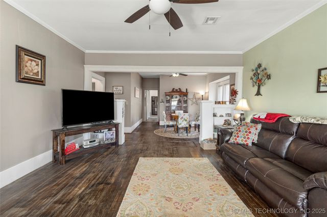 505 N Cimarron Avenue, Drumright, OK 74030