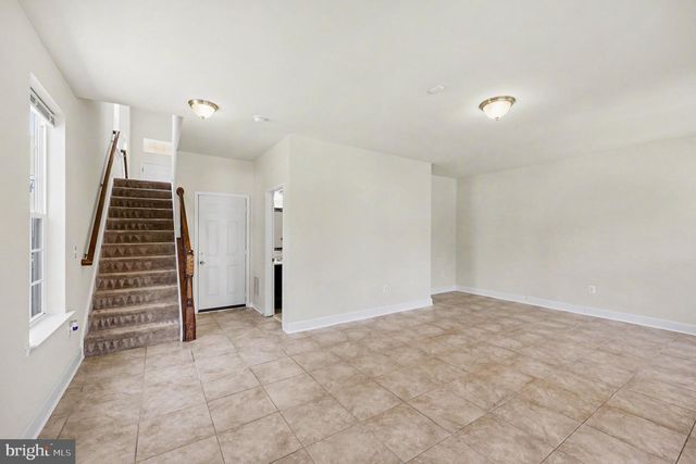 12 LAMPLIGHTER LN, Stafford, VA 22554