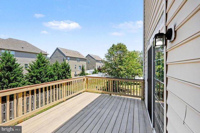 12 LAMPLIGHTER LN, Stafford, VA 22554