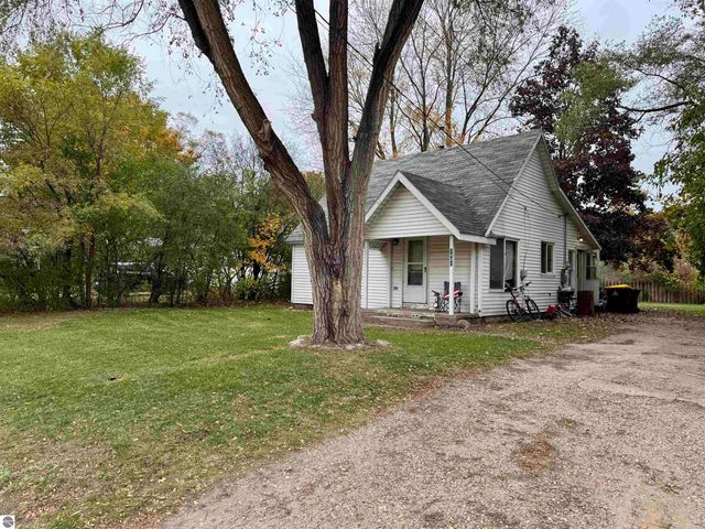 1408 Upton Street, Mt Pleasant, MI 48858