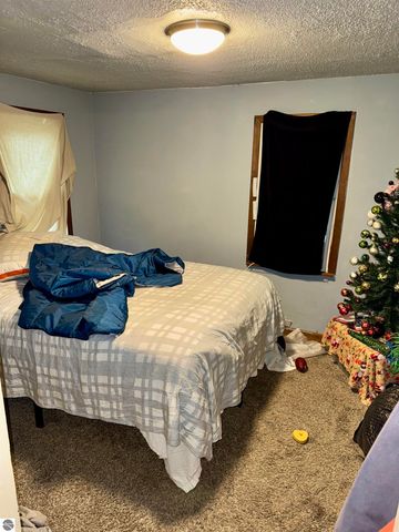 1408 Upton Street, Mt Pleasant, MI 48858