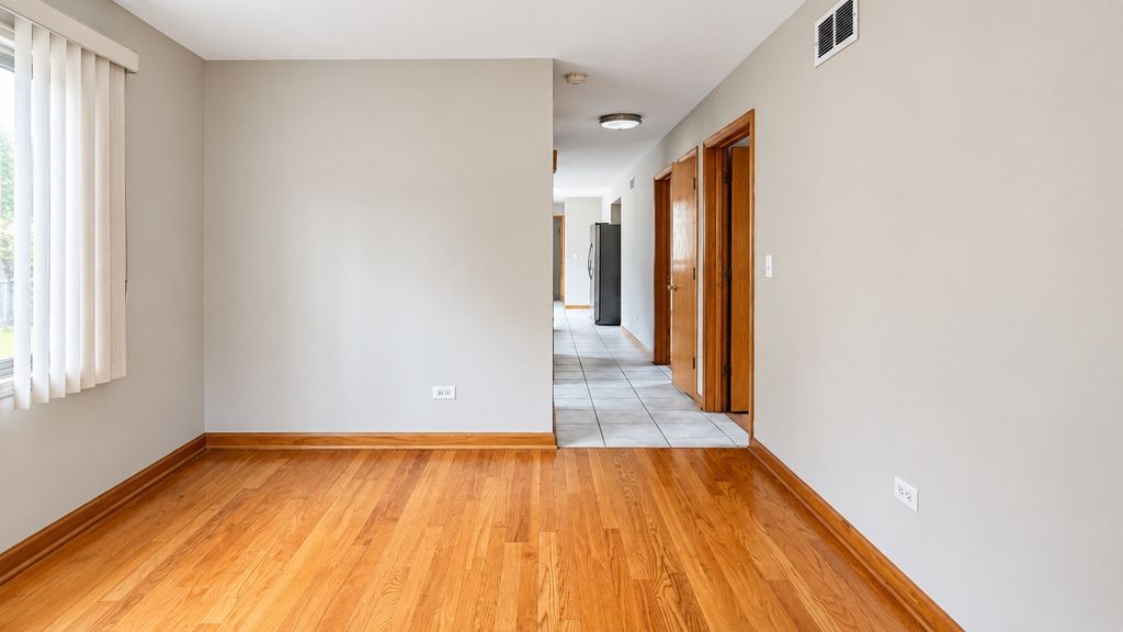 5203 W Carmen Avenue, Chicago, IL 60630 — photo 5