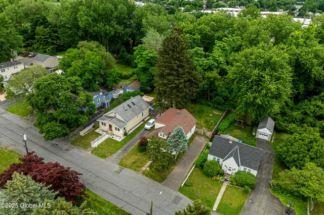 29 Lockrow Boulevard, Colonie, NY 12205