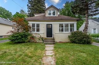 29 Lockrow Boulevard, Colonie, NY 12205