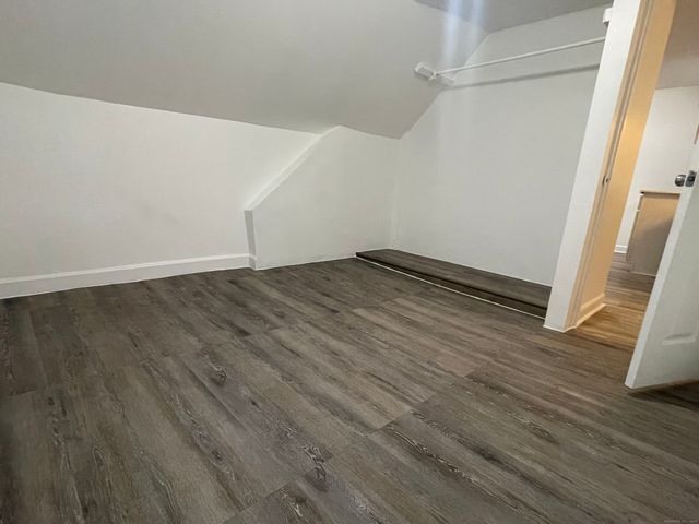 263 Jefferson Street 3rd floor, Bridgeport, CT 06607