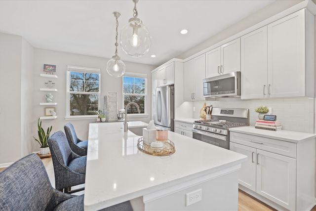 485 Jenny Way, Brighton, MI 48116