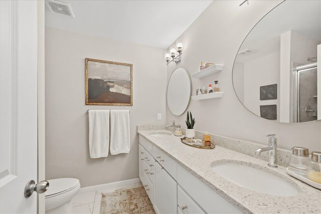 485 Jenny Way, Brighton, MI 48116