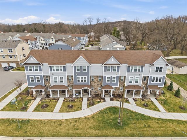 485 Jenny Way, Brighton, MI 48116