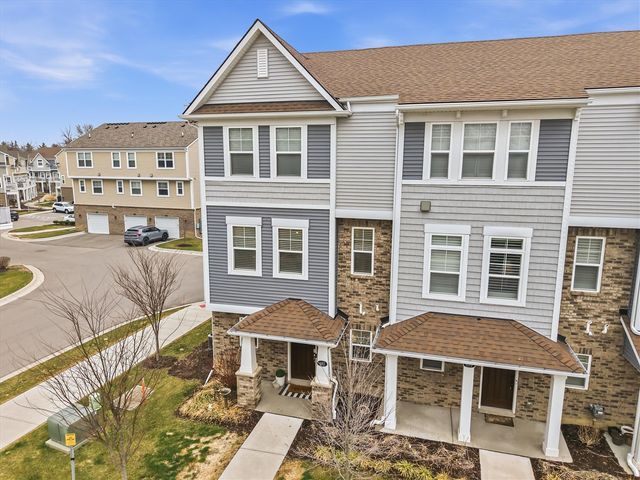 485 Jenny Way, Brighton, MI 48116