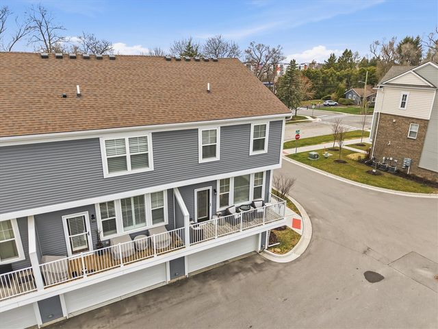 485 Jenny Way, Brighton, MI 48116