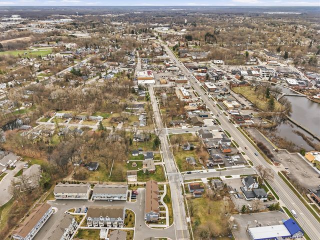 485 Jenny Way, Brighton, MI 48116