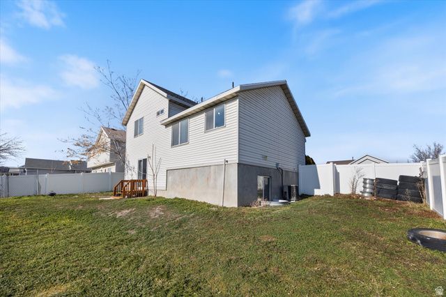 1453 W LANCELOT DR, West Valley City, UT 84119
