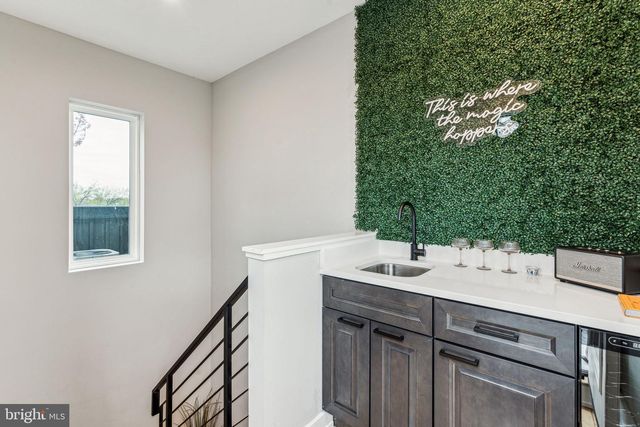 1514 S BAMBREY ST, Philadelphia, PA 19146