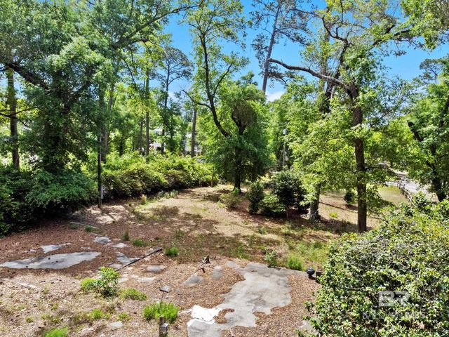 7201 Helton Drive, Foley, AL 36535