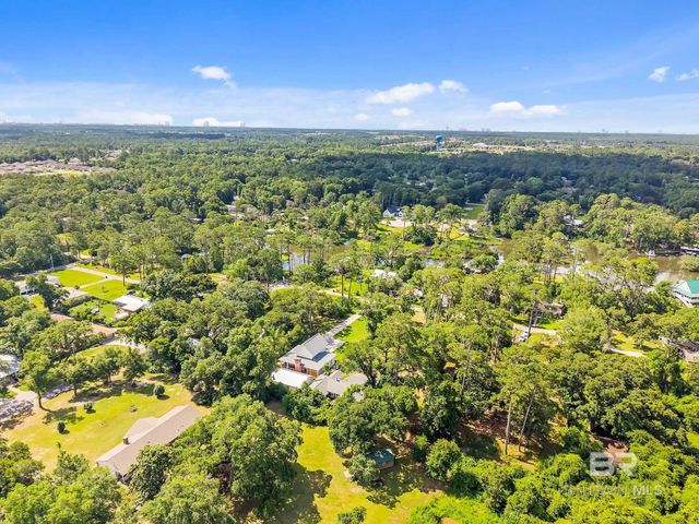 7201 Helton Drive, Foley, AL 36535