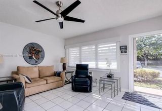 1012 SW 11th St 7N, Hallandale Beach, FL 33009