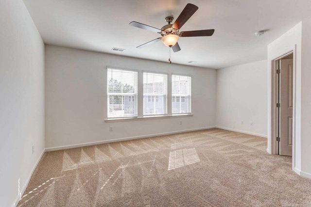 5682 Sablewood Street Collins, North Charleston, SC 29406