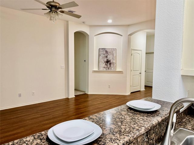 962 Oak Lynn Drive, Conroe, TX 77378