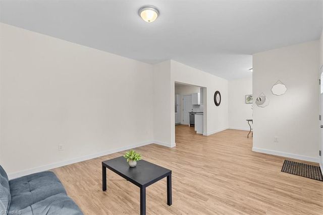 490 W Dameron Avenue, Liberty, NC 27298