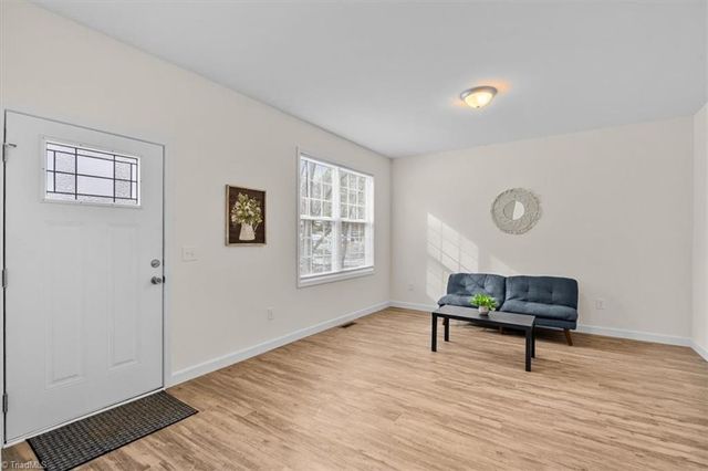 490 W Dameron Avenue, Liberty, NC 27298