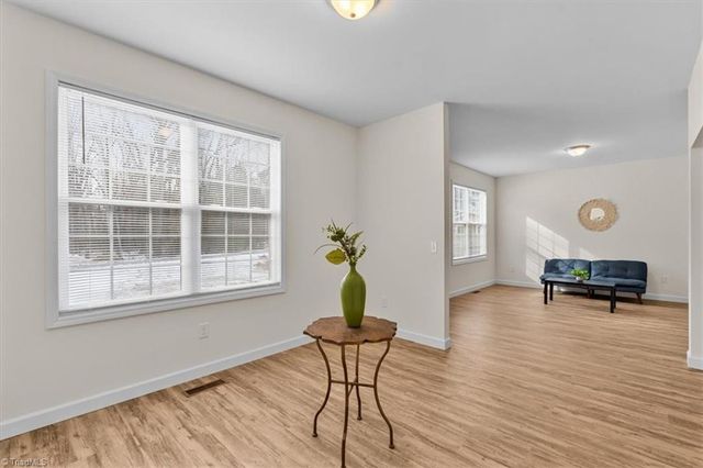 490 W Dameron Avenue, Liberty, NC 27298