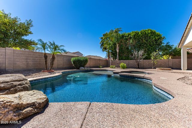 2313 E DOGWOOD Drive, Chandler, AZ 85286