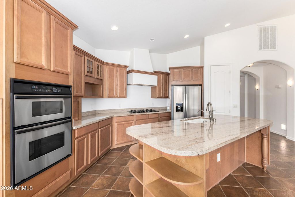 Image 15 of property listing at 2313 E DOGWOOD Drive, Chandler, AZ 85286