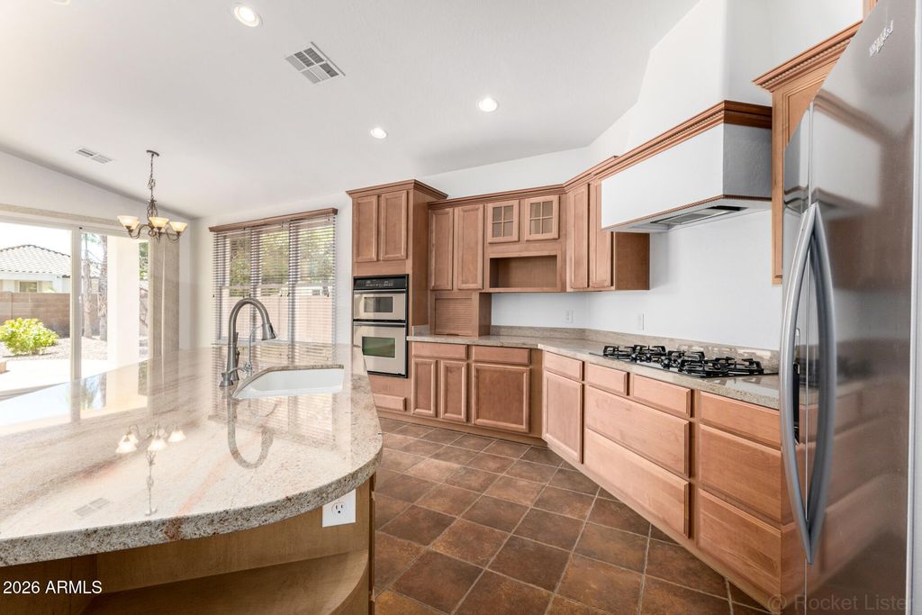 Image 17 of property listing at 2313 E DOGWOOD Drive, Chandler, AZ 85286