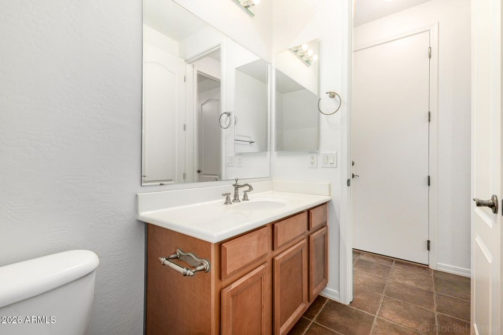 Image 33 of property listing at 2313 E DOGWOOD Drive, Chandler, AZ 85286