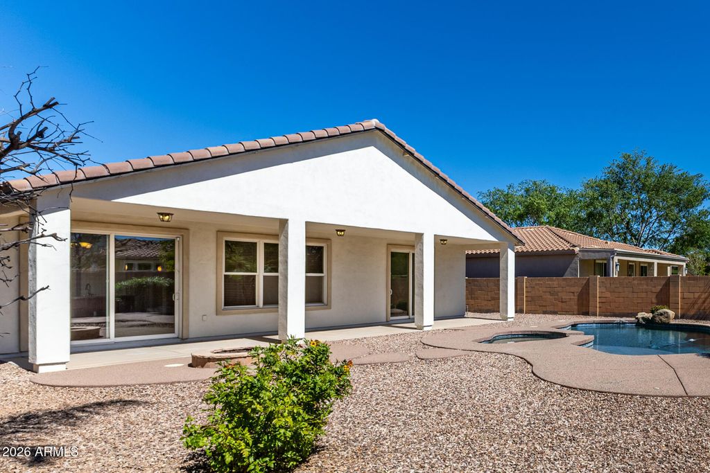 Image 40 of property listing at 2313 E DOGWOOD Drive, Chandler, AZ 85286