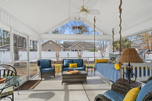 1523 27th Ave. N, North Myrtle Beach, SC 29582