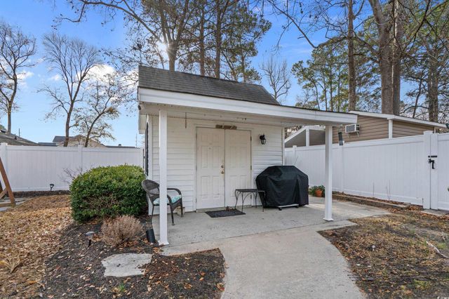 1523 27th Ave. N, North Myrtle Beach, SC 29582