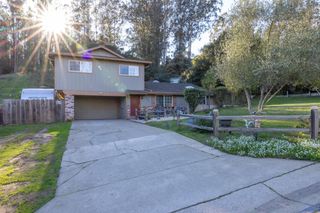 6900 Lakeview Drive, Salinas, CA 93907