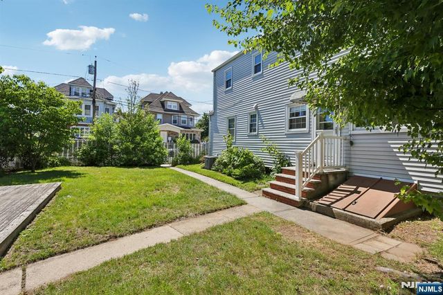 251 Main Street, East Rutherford, NJ 07073