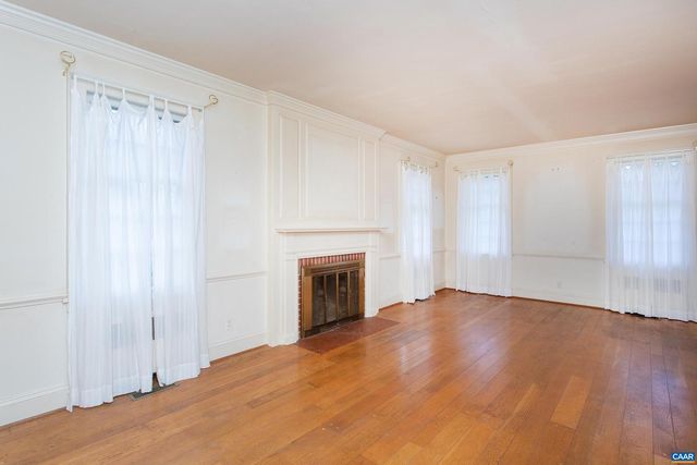 293 LLAMA FARM RD, Charlottesville, VA 22902