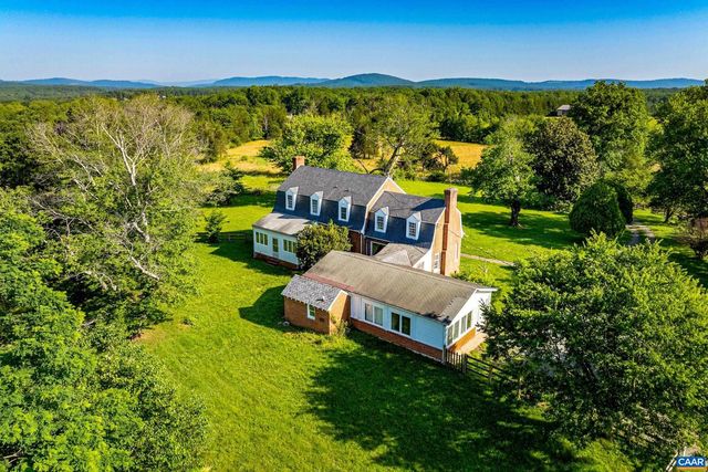 293 LLAMA FARM RD, Charlottesville, VA 22902