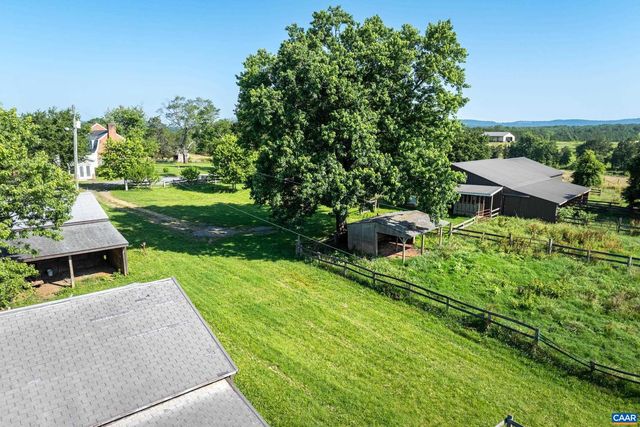 293 LLAMA FARM RD, Charlottesville, VA 22902