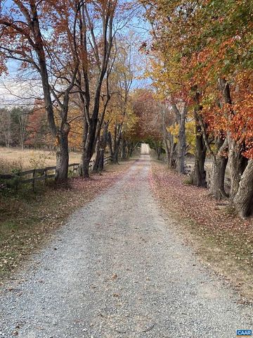 293 LLAMA FARM RD, Charlottesville, VA 22902