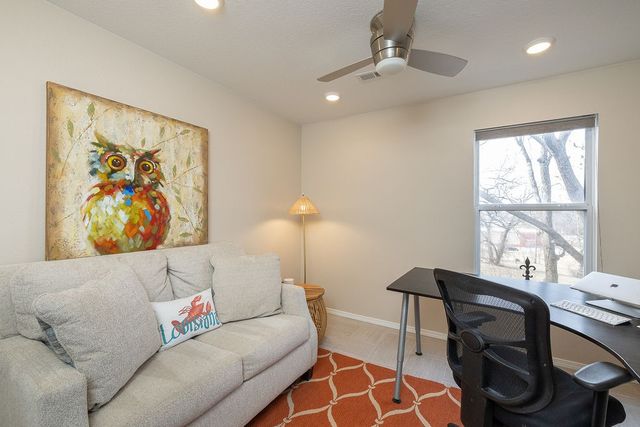 2411 N Bronze Tree Drive, Fayetteville, AR 72703