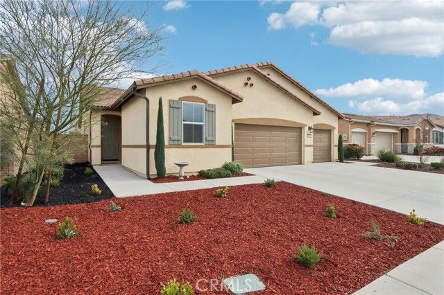 1968 Old Canyon Drive, Hemet, CA 92545