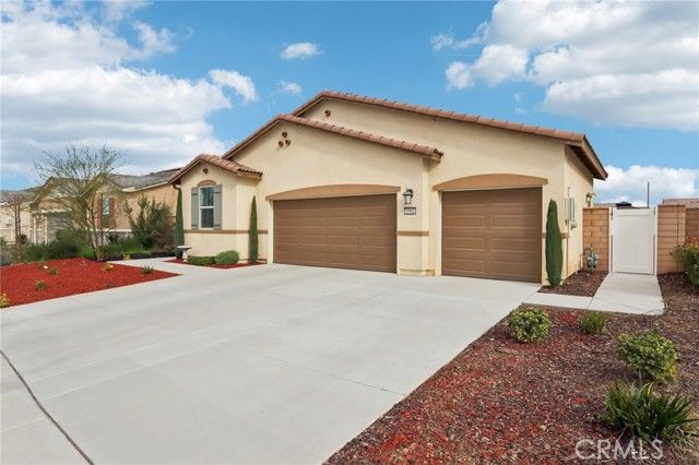 1968 Old Canyon Drive, Hemet, CA 92545