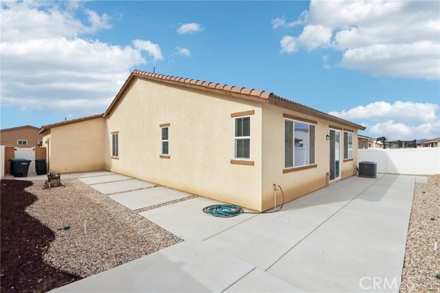 1968 Old Canyon Drive, Hemet, CA 92545