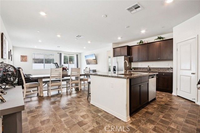 1968 Old Canyon Drive, Hemet, CA 92545