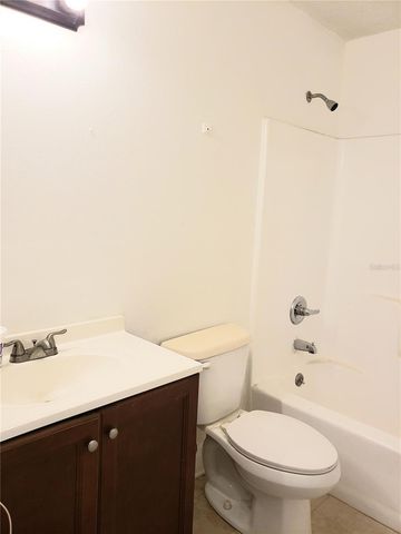 8215 KLONDYKE STREET, Tampa, FL 33604