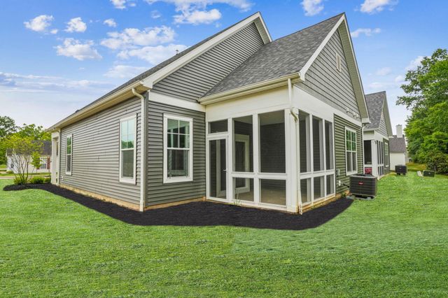 6040 Naughten Pond Drive, Columbus, OH 43213