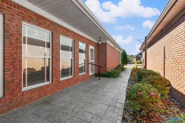 3710 Orange Court SW, Decatur, AL 35603