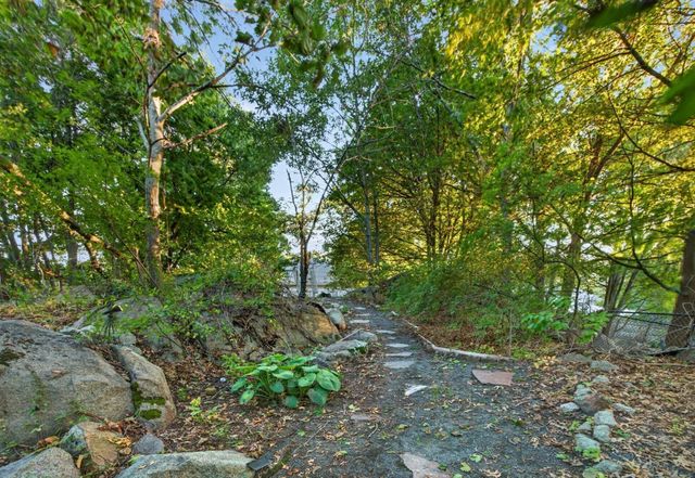 51 Bartholomew, Peabody, MA 01960